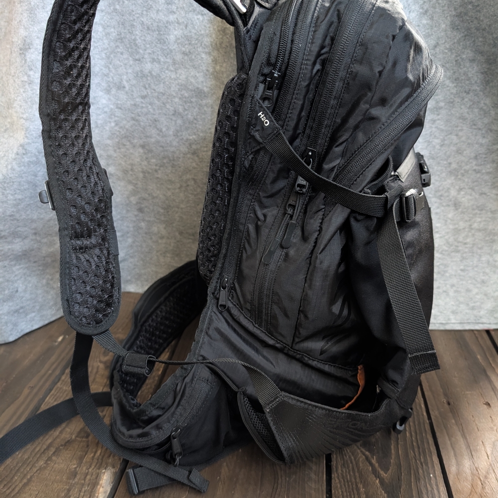 Ergon/Canyon Black/Orange Biker Backpack - Picture 4 of 6